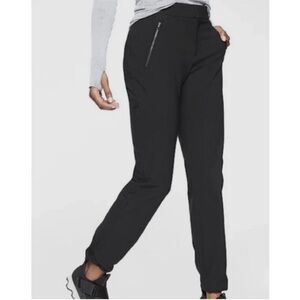 ATHLETA BLACK WANDER STRAIGHT ANKLE PANT SIZE 10